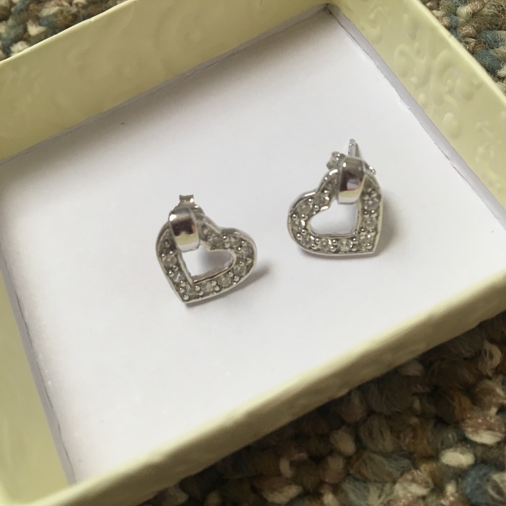 NWOT Silver Studded Heart Earrings